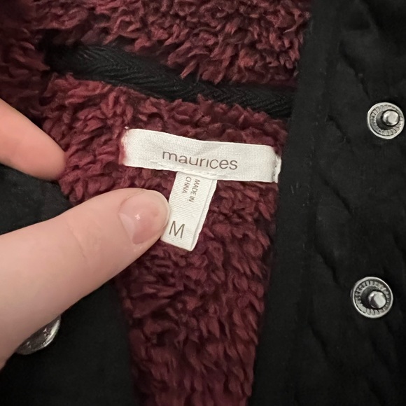 Maurice’s size M fluffy sweater - Picture 4 of 4